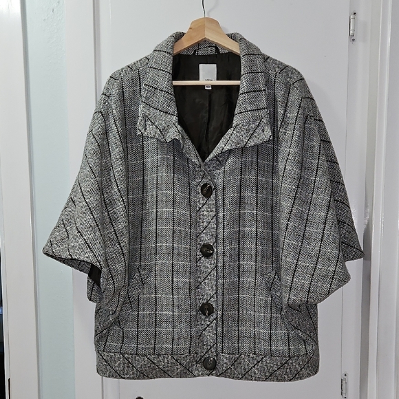 Halogen Black and White Plaid Cape Jacket - Picture 1 of 4